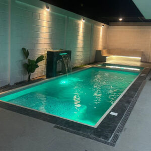 Acabados área de Piscina